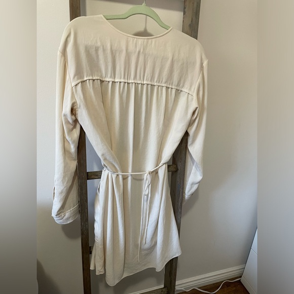 Beige Wilfred work dress- size medium - Picture 2 of 6